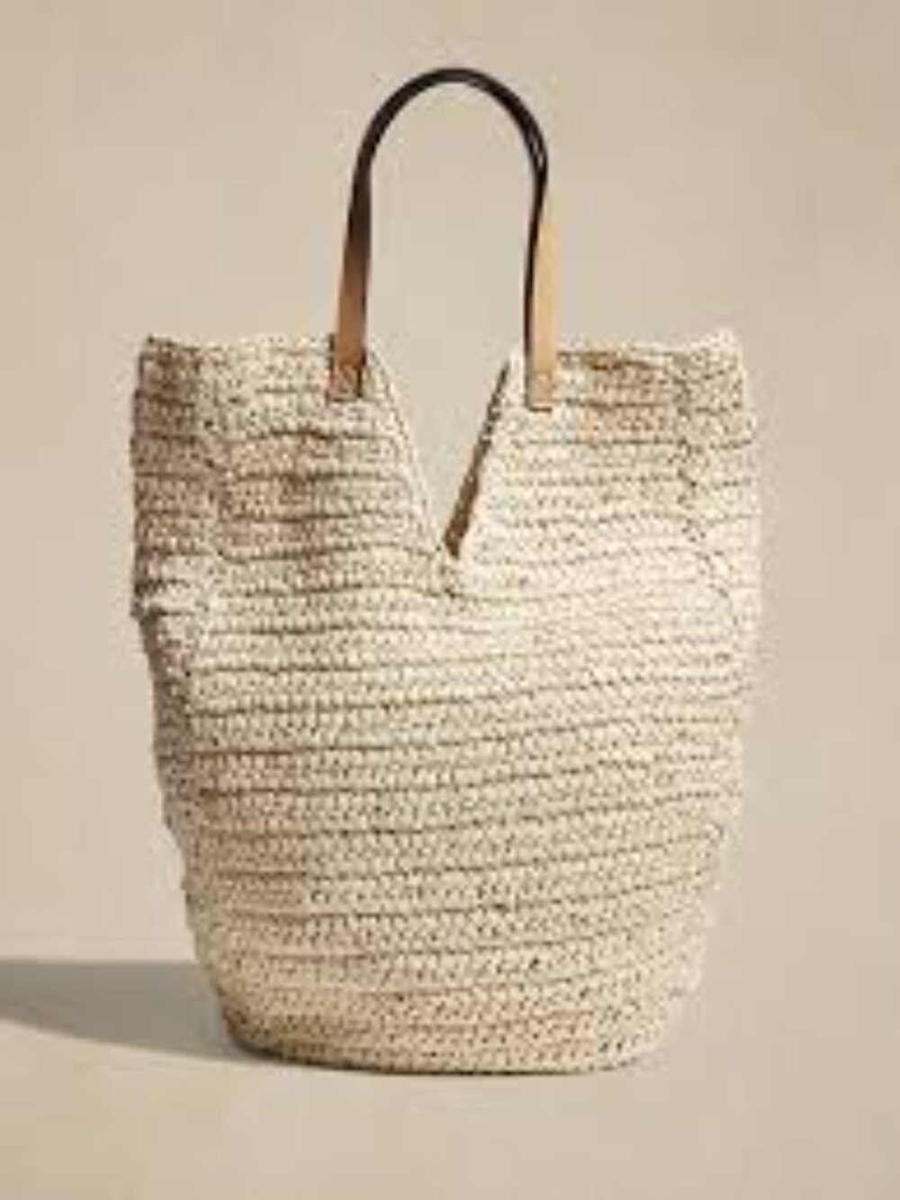 BANANA REPUBLIC Everyday Straw Blonde Open Weave Tote NWT Beach Bag